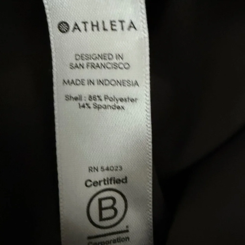 Athleta High Waist Paperbag Tie Waist Shorts Olive Green Women Size 4‎